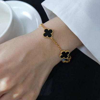 [Eterna Jewels] CLOVER 5 MOTIF ONYX-ARMBANDKOLLEKTION