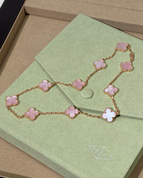 [Eterna Jewels Schmuck] Rosa Halskette mit zehn Kleeblatt-Designs