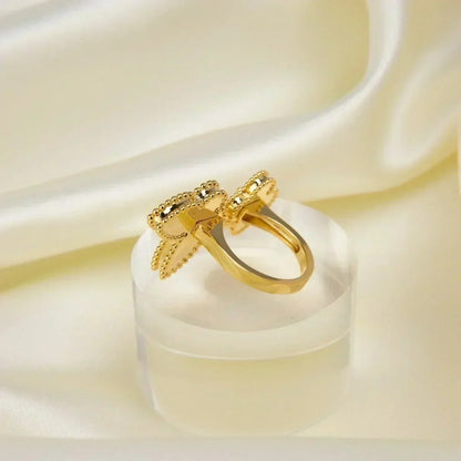 [Eterna Jewels]LUCKY ZWISCHEN DEN FINGERING