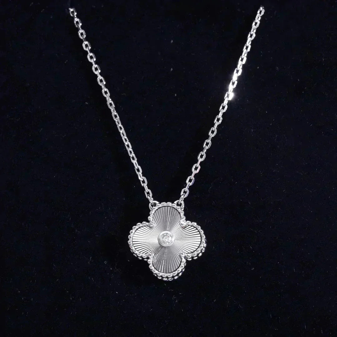 [Eterna Jewels]KLEE 15MM DIAMANT-LASER-HALSKETTE SILBER