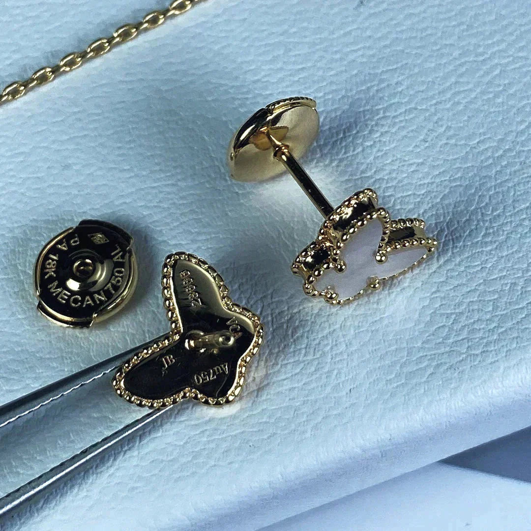 [Eterna Jewels]SÜSSE SCHMETTERLING MOP OHRSTECKER
