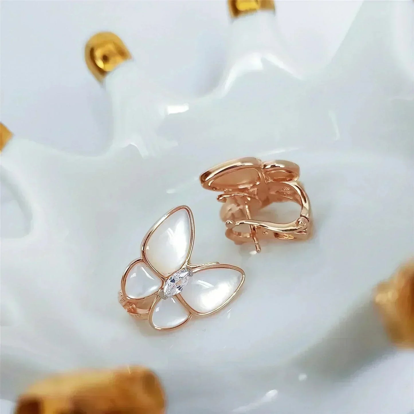[Eterna Jewels]SCHMETTERLING MOP DIAMANT OHRRINGE