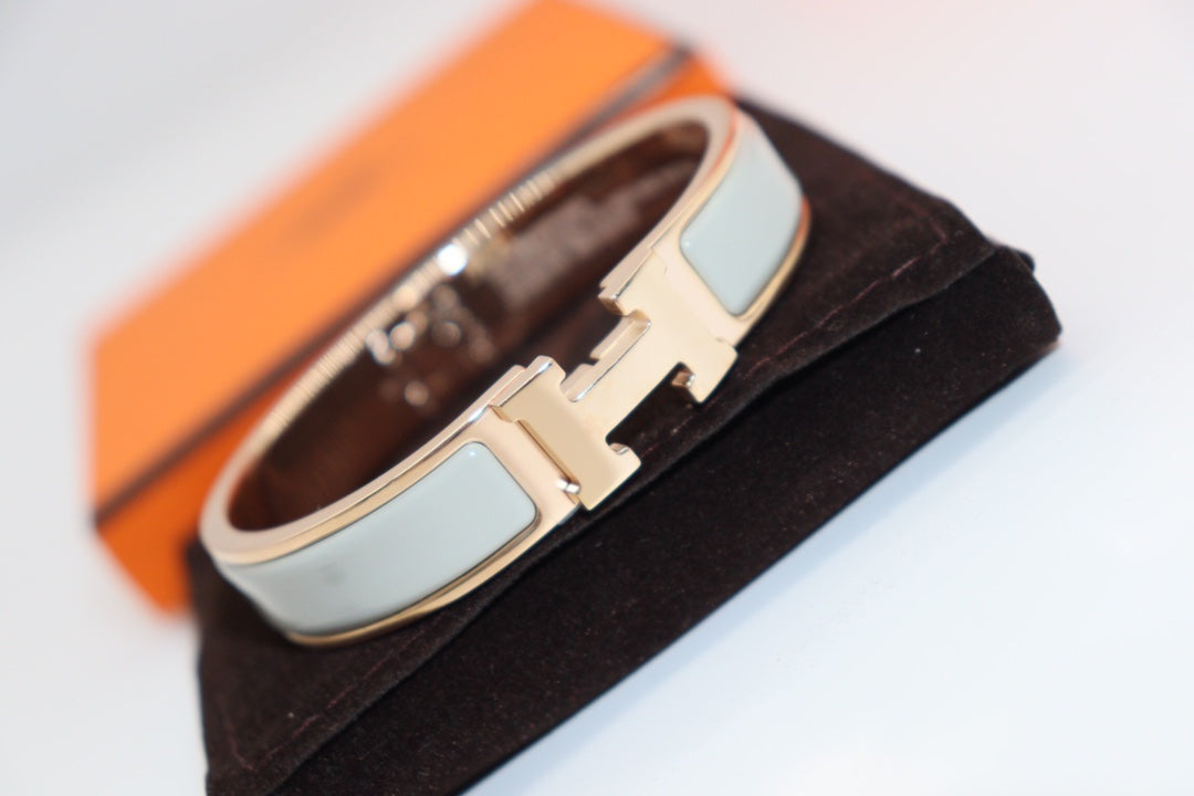 [Eterna Jewels]H HELLBLAUES ARMBAND