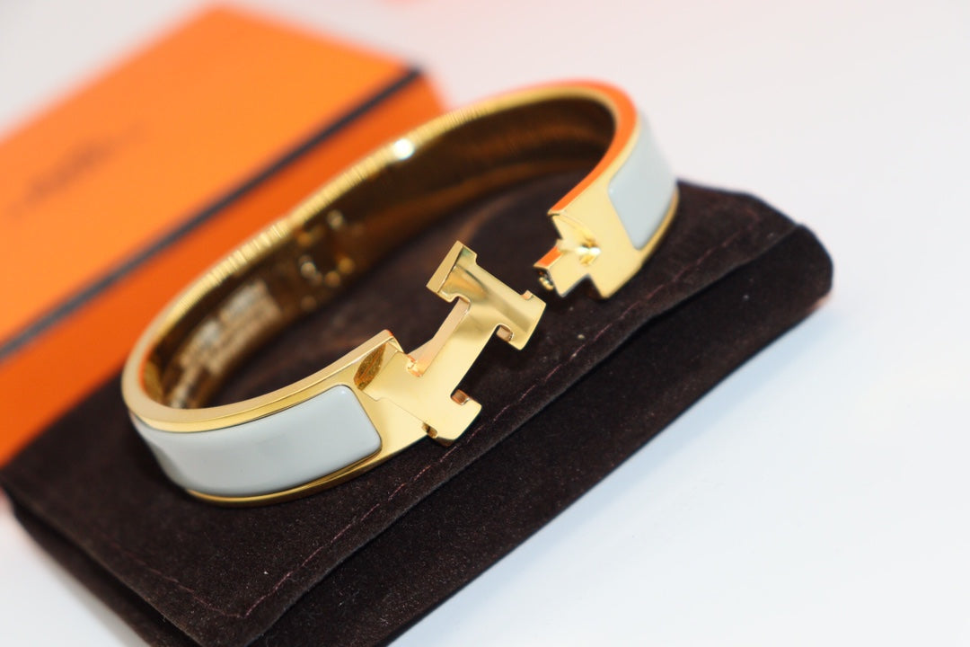 [Eterna Jewels]H HELLBLAUES ARMBAND