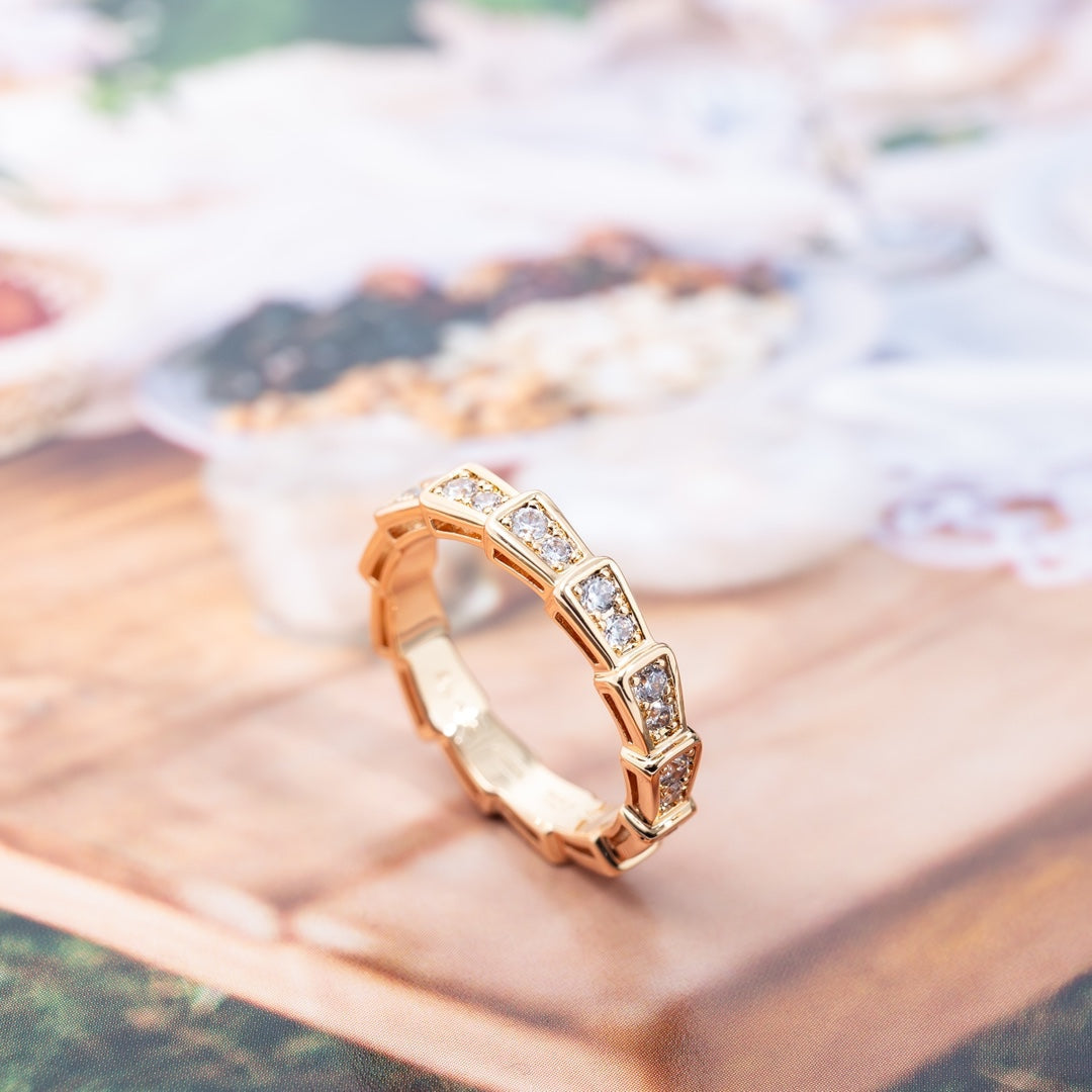 [Eterna Jewels]SERPENTI RING ROSÉGOLD DIAMANT PFLASTERUNG 3MM