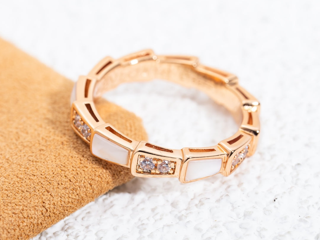 [Eterna Jewels]SERPENTI RING ROSÉGOLD DIAMANT PERLMUTT 3MM
