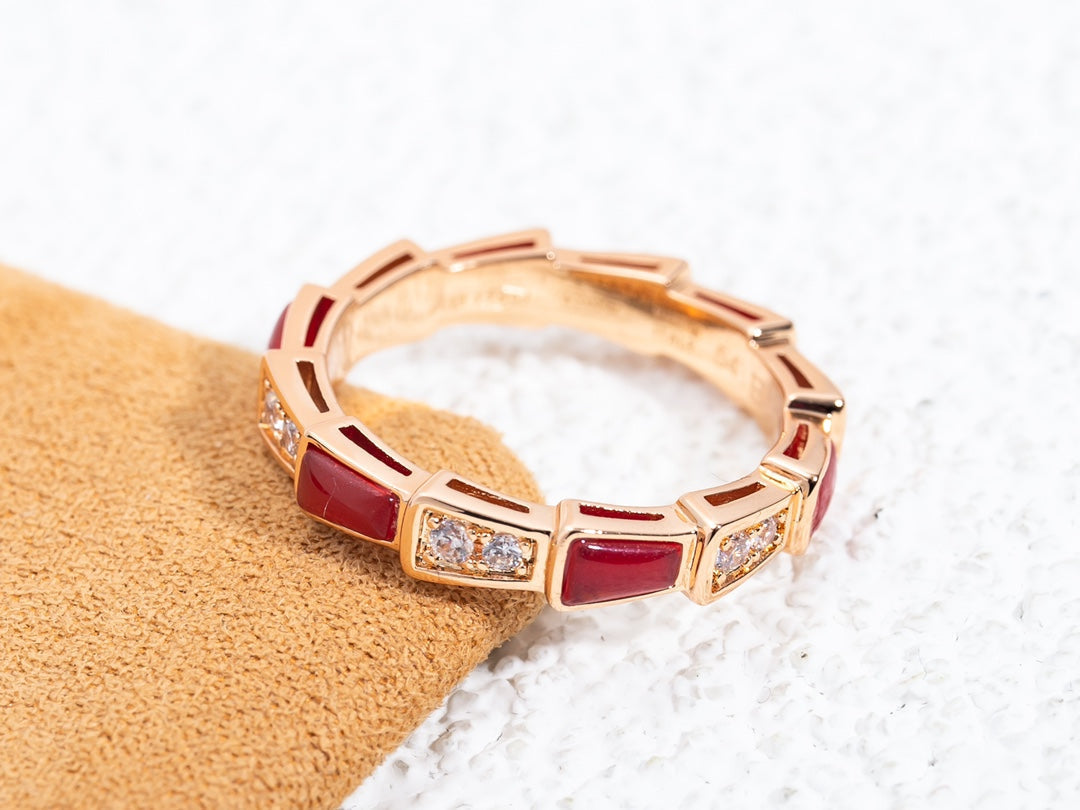 [Eterna Jewels]SERPENTI RING ROSÉGOLD KARNEOL DIAMANT 3MM
