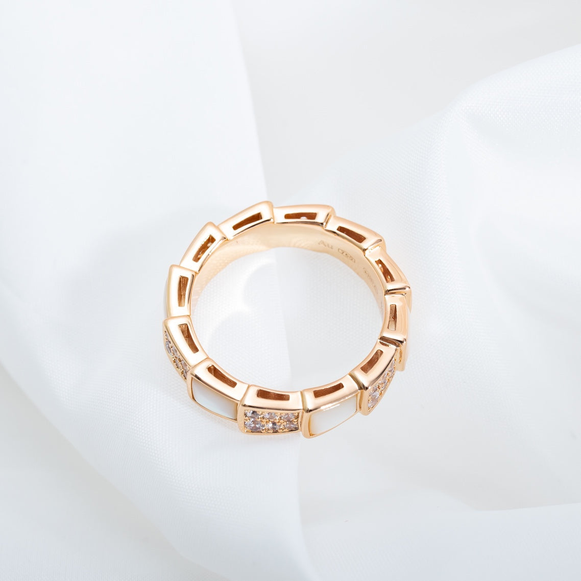 [Eterna Jewels]SERPENTI RING ROSÉGOLD PERLMUTT DIAMANT PAVÉ 4MM