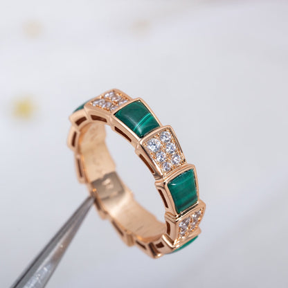 [Eterna Jewels]SERPENTI RING ROSÉGOLD MALACHIT DIAMANTEN PAVÉ 4MM