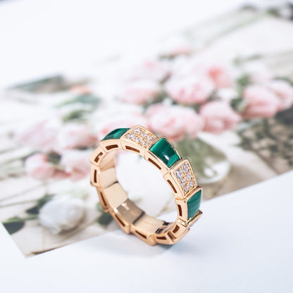 [Eterna Jewels]SERPENTI RING ROSÉGOLD MALACHIT DIAMANTEN PAVÉ 4MM