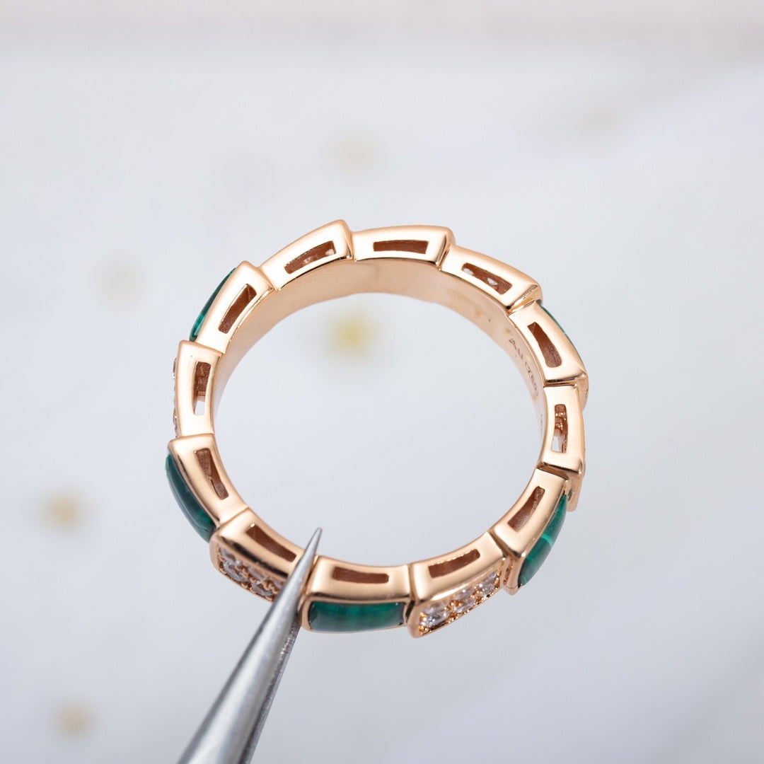 [Eterna Jewels]SERPENTI RING ROSÉGOLD MALACHIT DIAMANTEN PAVÉ 4MM