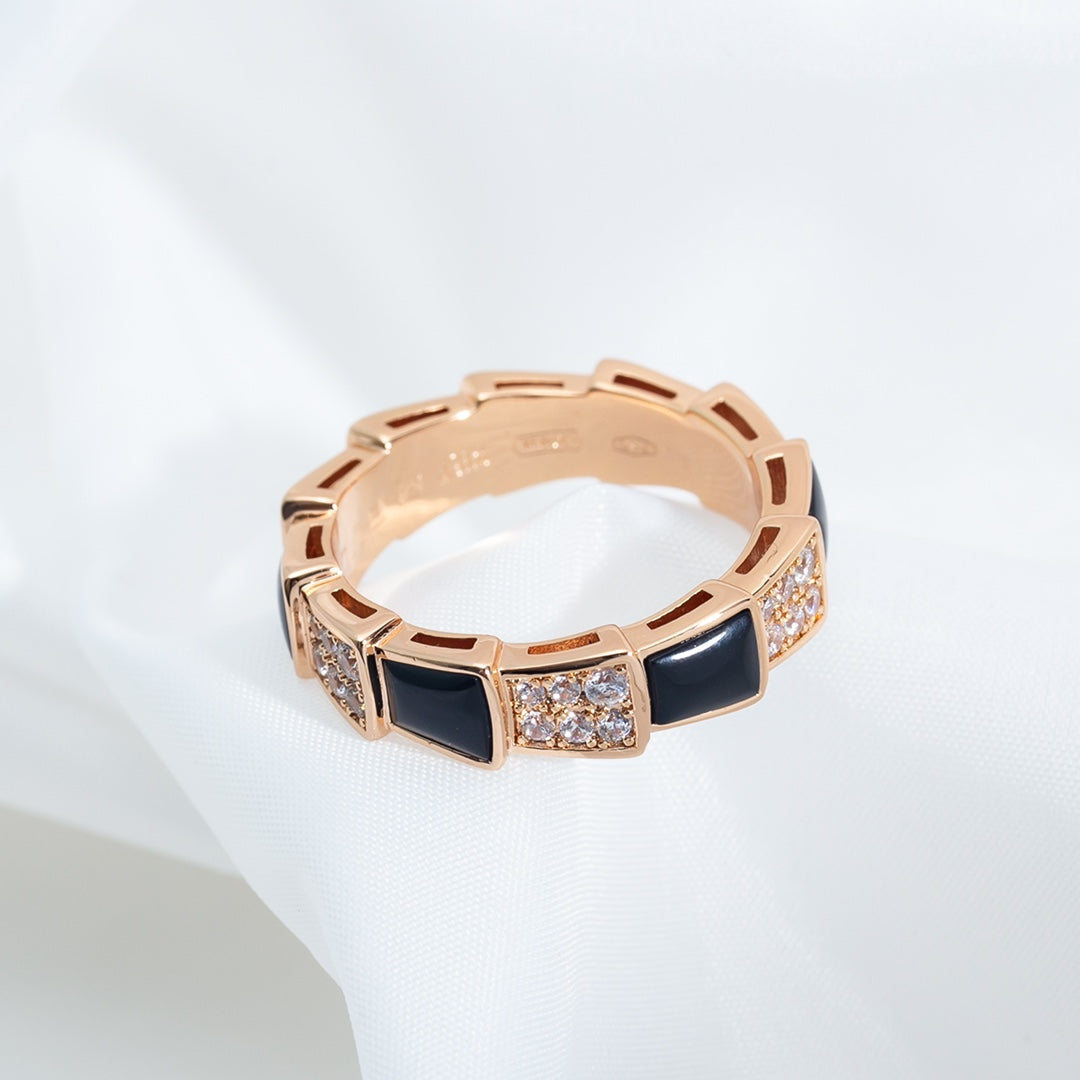 [Eterna Juwelen]SERPENTI RING ROSÉGOLD SCHWARZES PERLMUTT DIAMANTPFLASTER 4MM