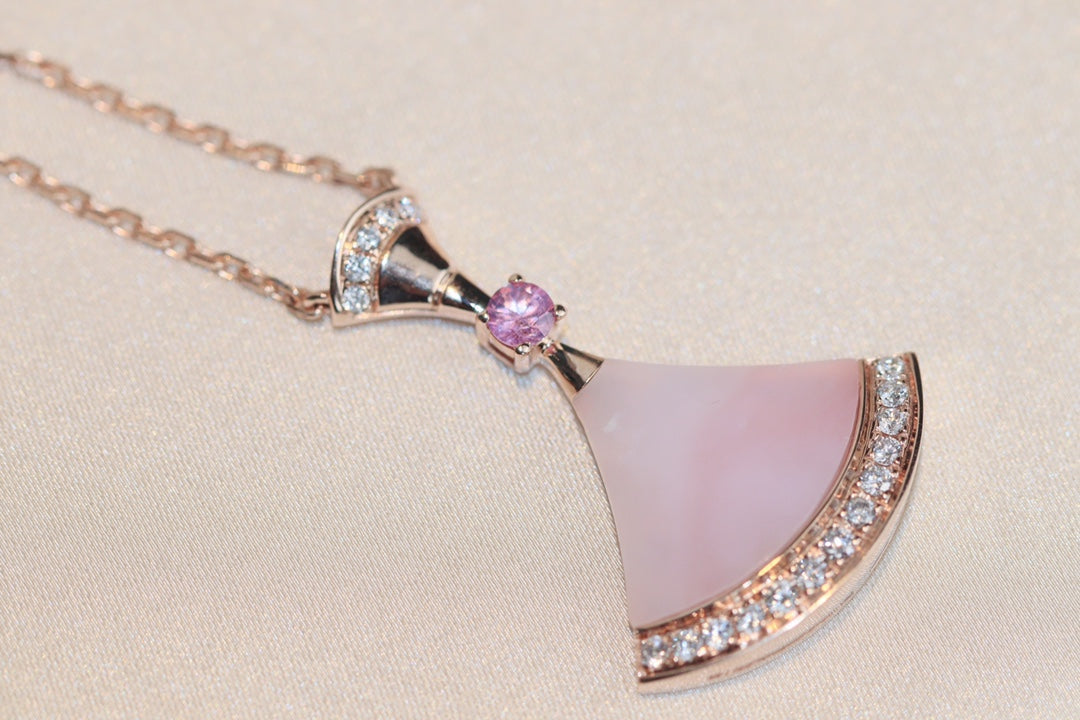 [Eterna Jewels]TRAUMKETTE ROSA PERLMUTT DIAMANT