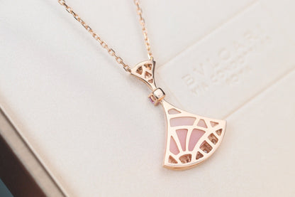 [Eterna Jewels]TRAUMKETTE ROSA PERLMUTT DIAMANT