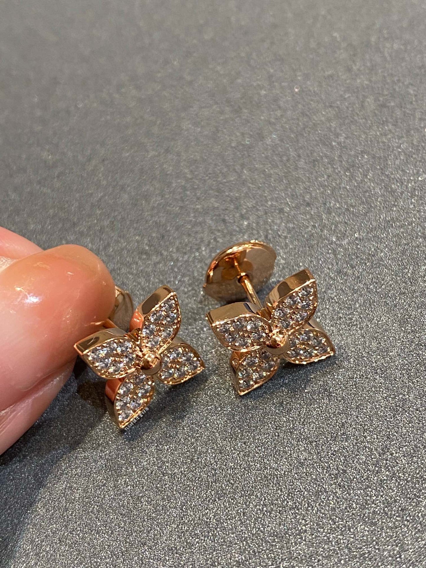 [Eterna Jewels]STAR DIAMOND OHRRINGE