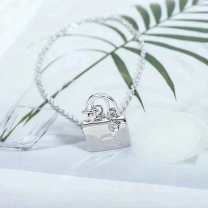 [Eterna Jewels]HALSKETTE MIT SILBERNEM ANHÄNGER