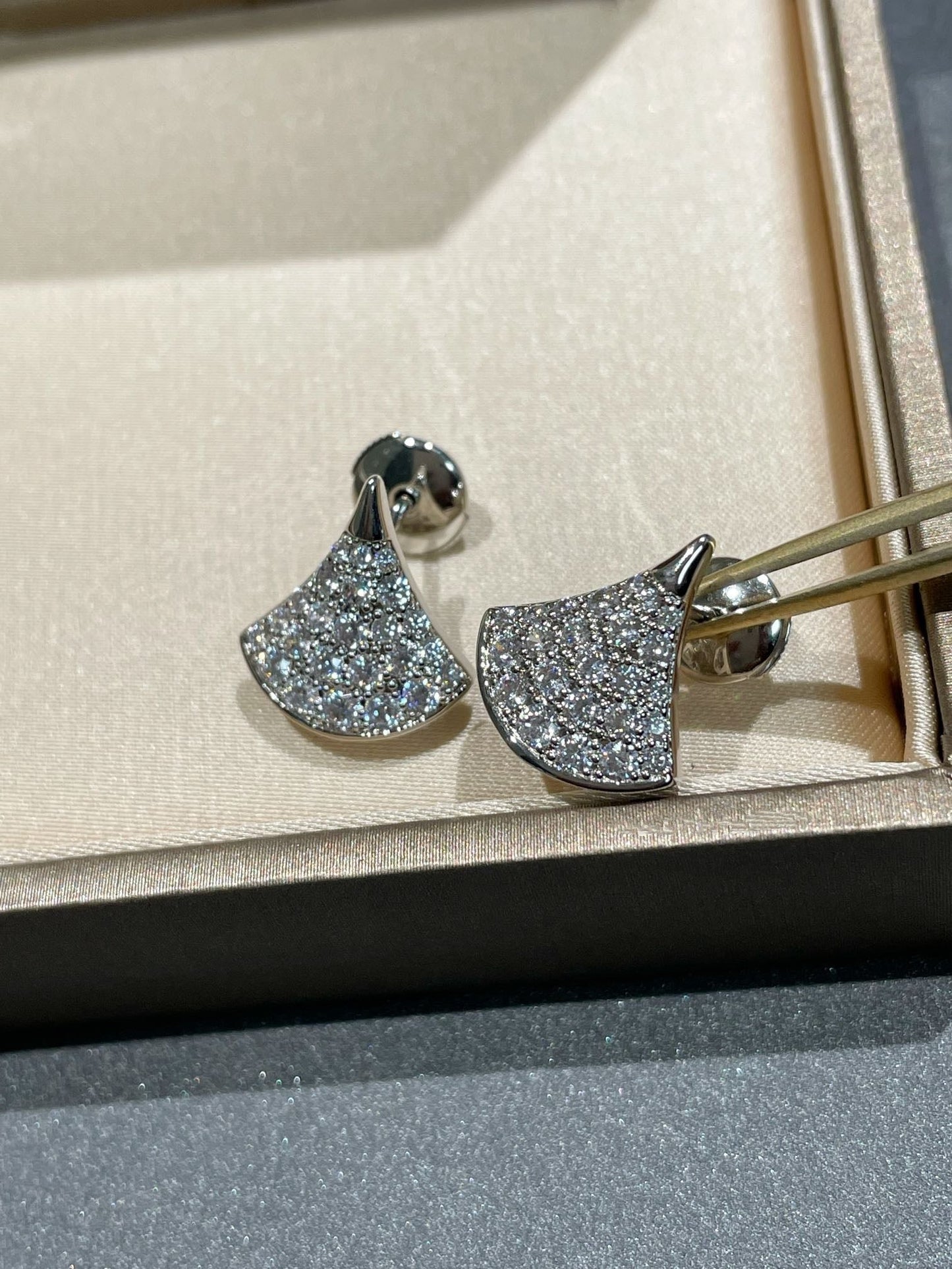 [Eterna Jewels]TRAUM OHRSTECKER DIAMANT