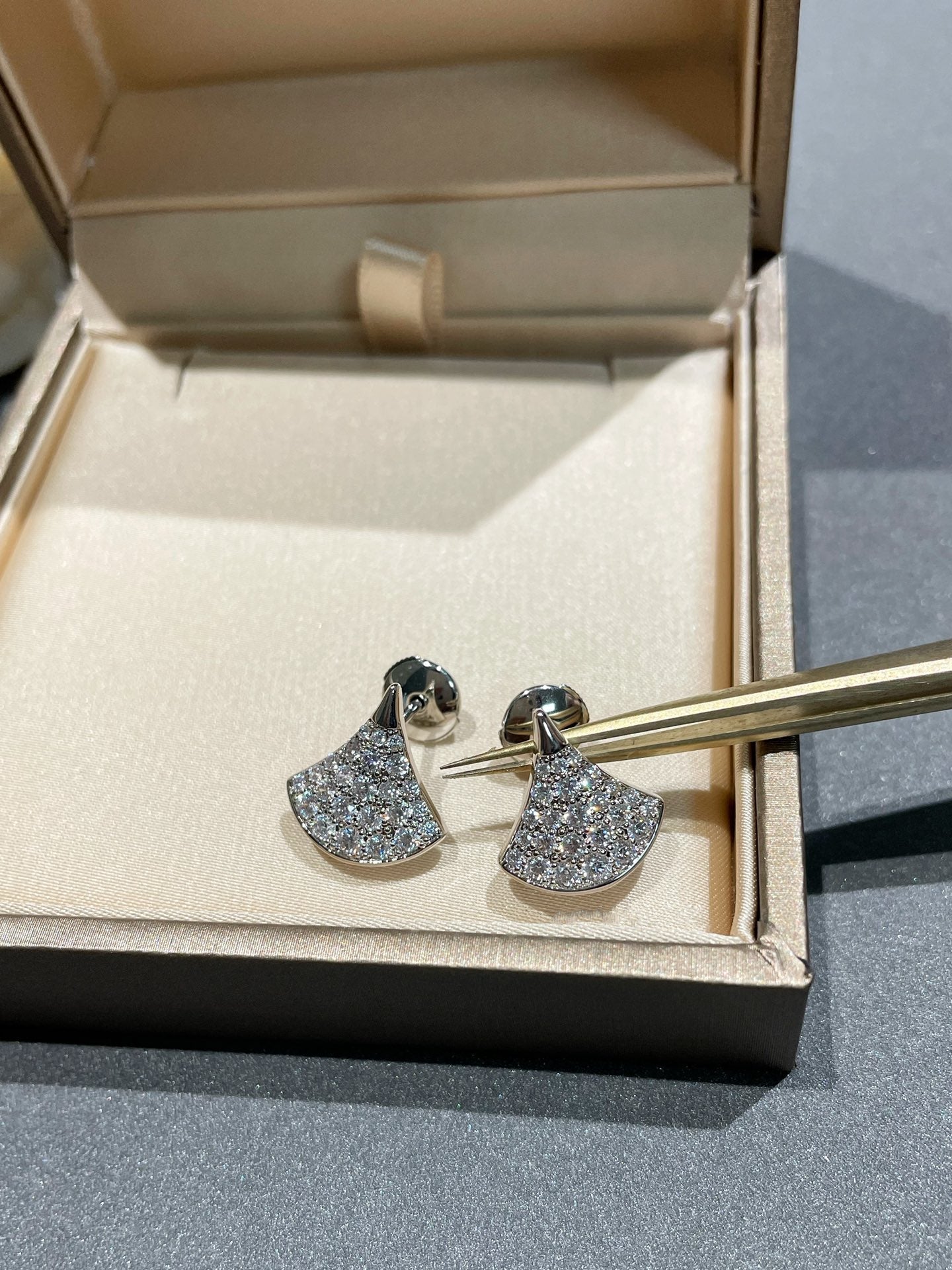[Eterna Jewels]TRAUM OHRSTECKER DIAMANT