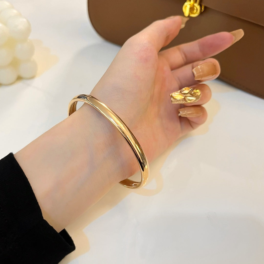 [Eterna Jewels]PANTHER GOLDENES OFFENES ARMBAND
