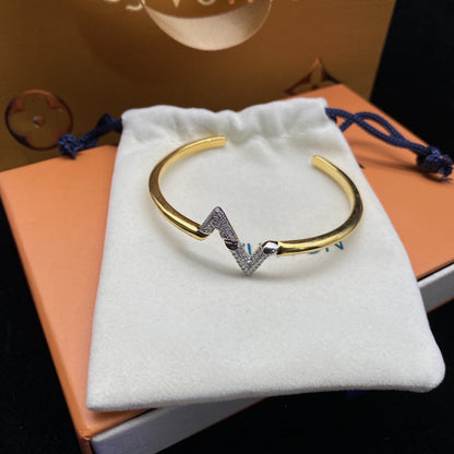[Eterna Jewels]VOLTE UPSITE DOWN DIAMOND GOLD OFFENER ARMBAND