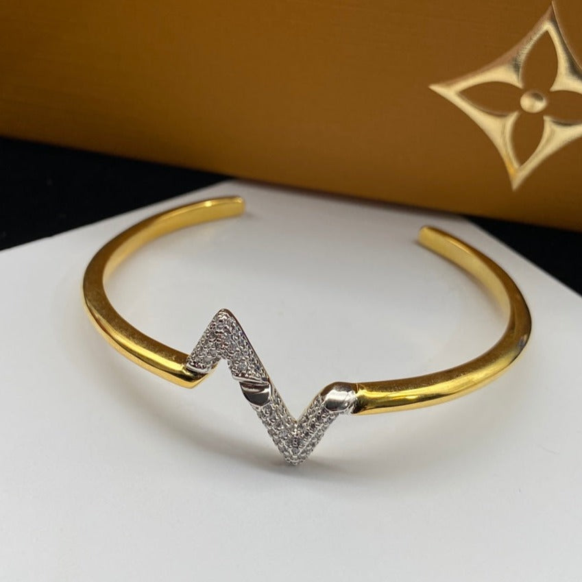 [Eterna Jewels]VOLTE UPSITE DOWN DIAMOND GOLD OFFENER ARMBAND