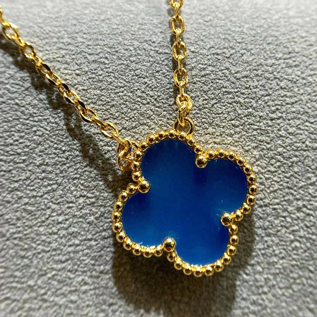 [Eterna Jewels]KLEEBELATT 15MM BLAUER ACHAT HALSKETTE