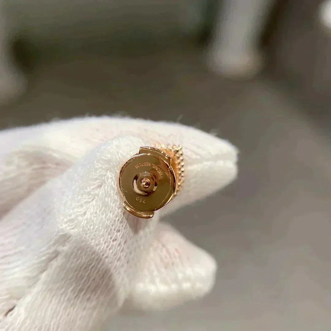 [エターナジュエルズ]ハートカーネリアンスタッドピアス