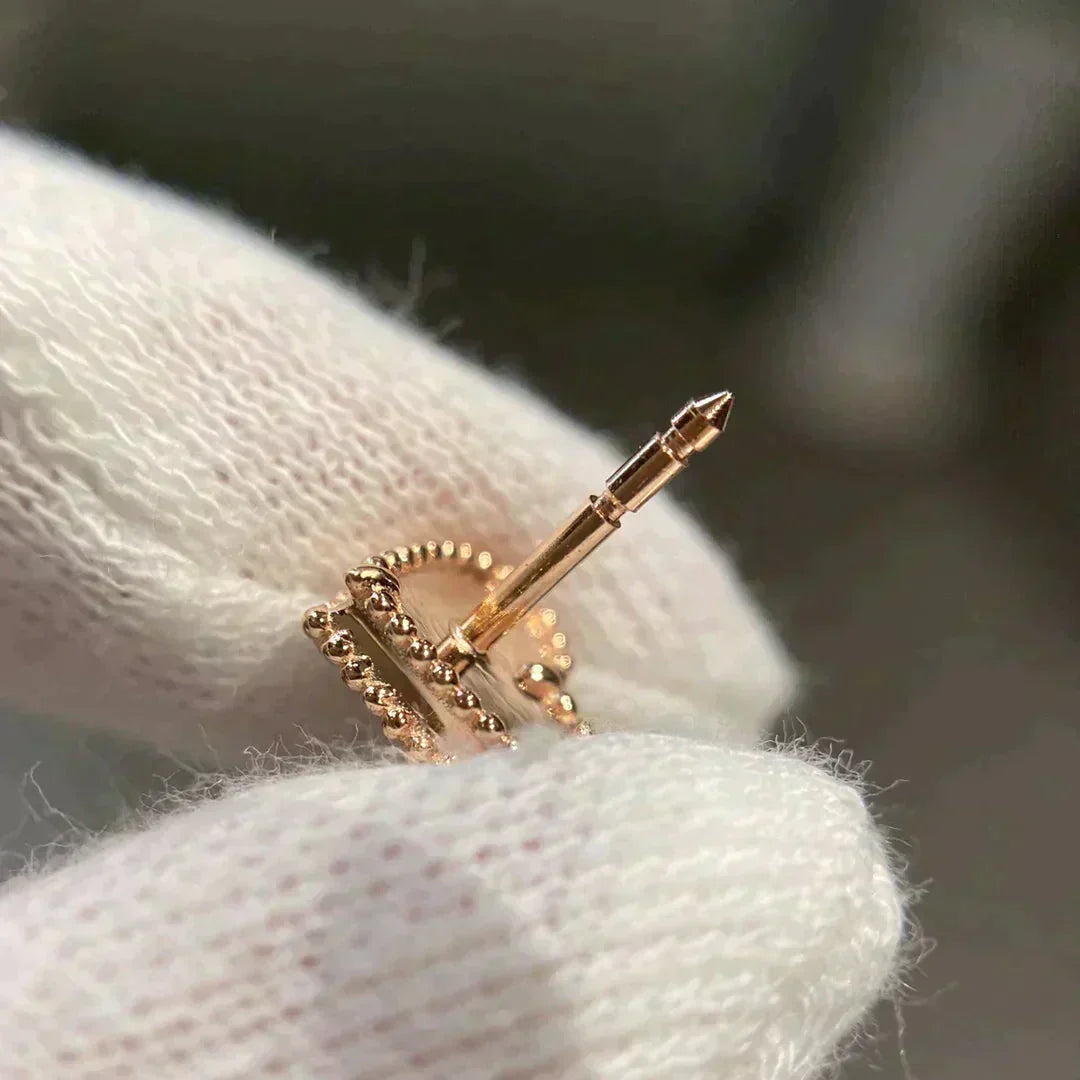 [エターナジュエルズ]ハートカーネリアンスタッドピアス