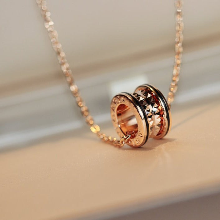 [Eterna Jewels]ZERO 1 ROCK ANHÄNGER ROSÉGOLD SCHWARZE HALSKETTE