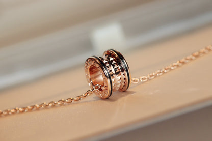[Eterna Jewels]ZERO 1 ROCK ANHÄNGER ROSÉGOLD SCHWARZE HALSKETTE