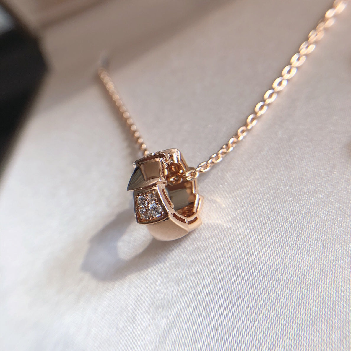 [Eterna Jewels]SERPENTI ANHÄNGER DIAMANT ROSÉGOLD HALSKEΤΤΕ