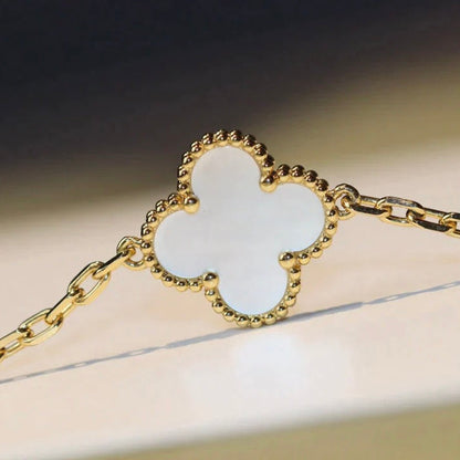 [Eterna Jewels]KLEE HALSKETTE 20 MOTIVE WEISSES PERLMUTT