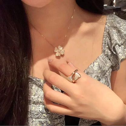 [Eterna Jewels]KLEEBBLATT MOP DIAMANT ROSÉGOLD HALSKEТTЕ