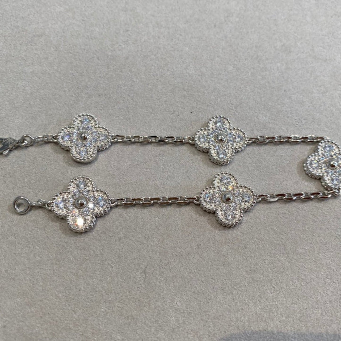 [Star Jewelry] KLEEBRACHEN 5 MOTIV VOLLSTÄNDIGES DIAMANTPARMBAND-KOLLEKTION