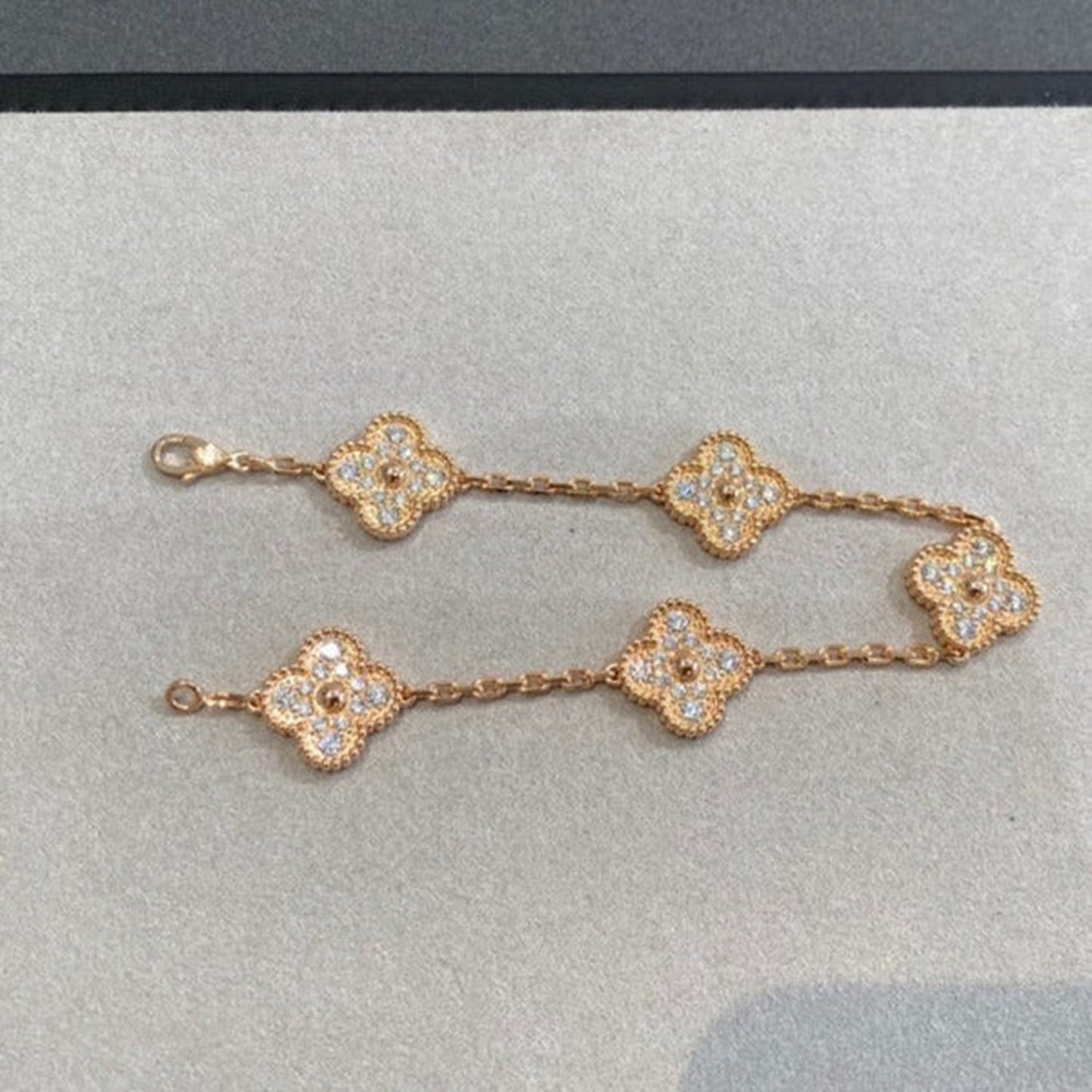 [Star Jewelry] KLEEBRACHEN 5 MOTIV VOLLSTÄNDIGES DIAMANTPARMBAND-KOLLEKTION