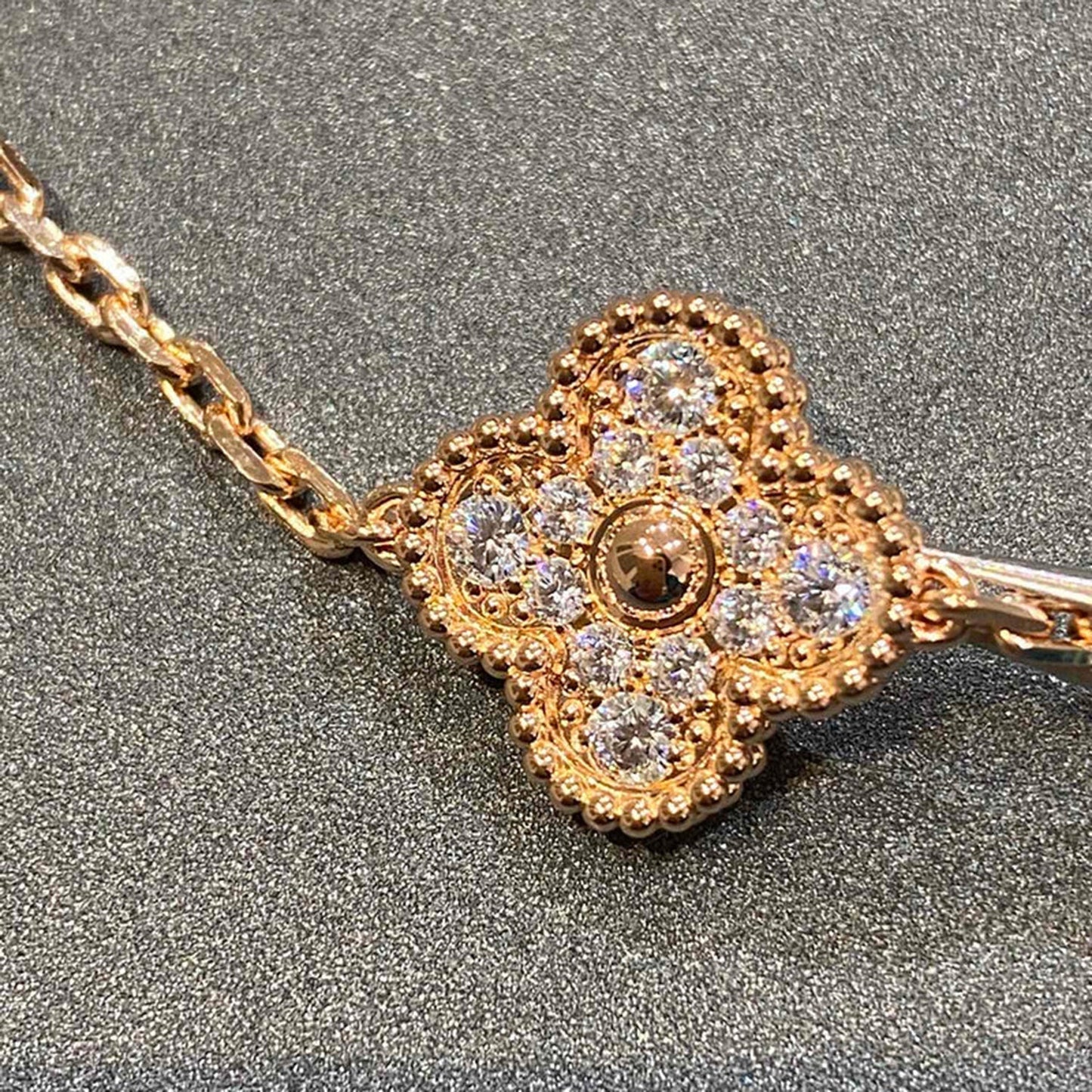 [Star Jewelry] KLEEBRACHEN 5 MOTIV VOLLSTÄNDIGES DIAMANTPARMBAND-KOLLEKTION