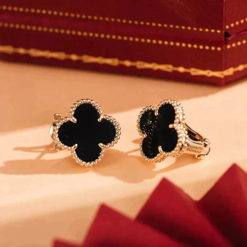 [Eterna Jewels]クローバーミディアム 1モチーフ オニキス スタッドイヤリング