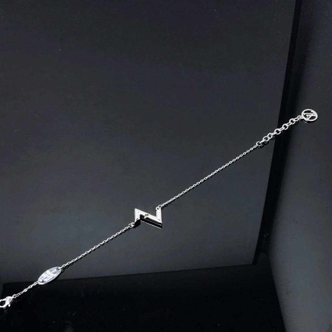 [Eterna Jewels]VOLT LV LOGO ARMBAND