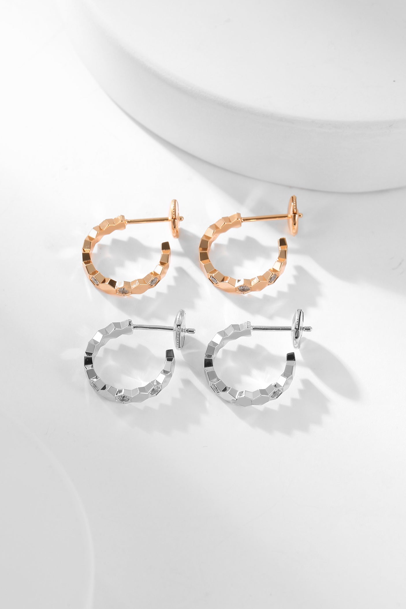 [Eterna Jewels]BEE LOVE DIAMOND CREOLEN
