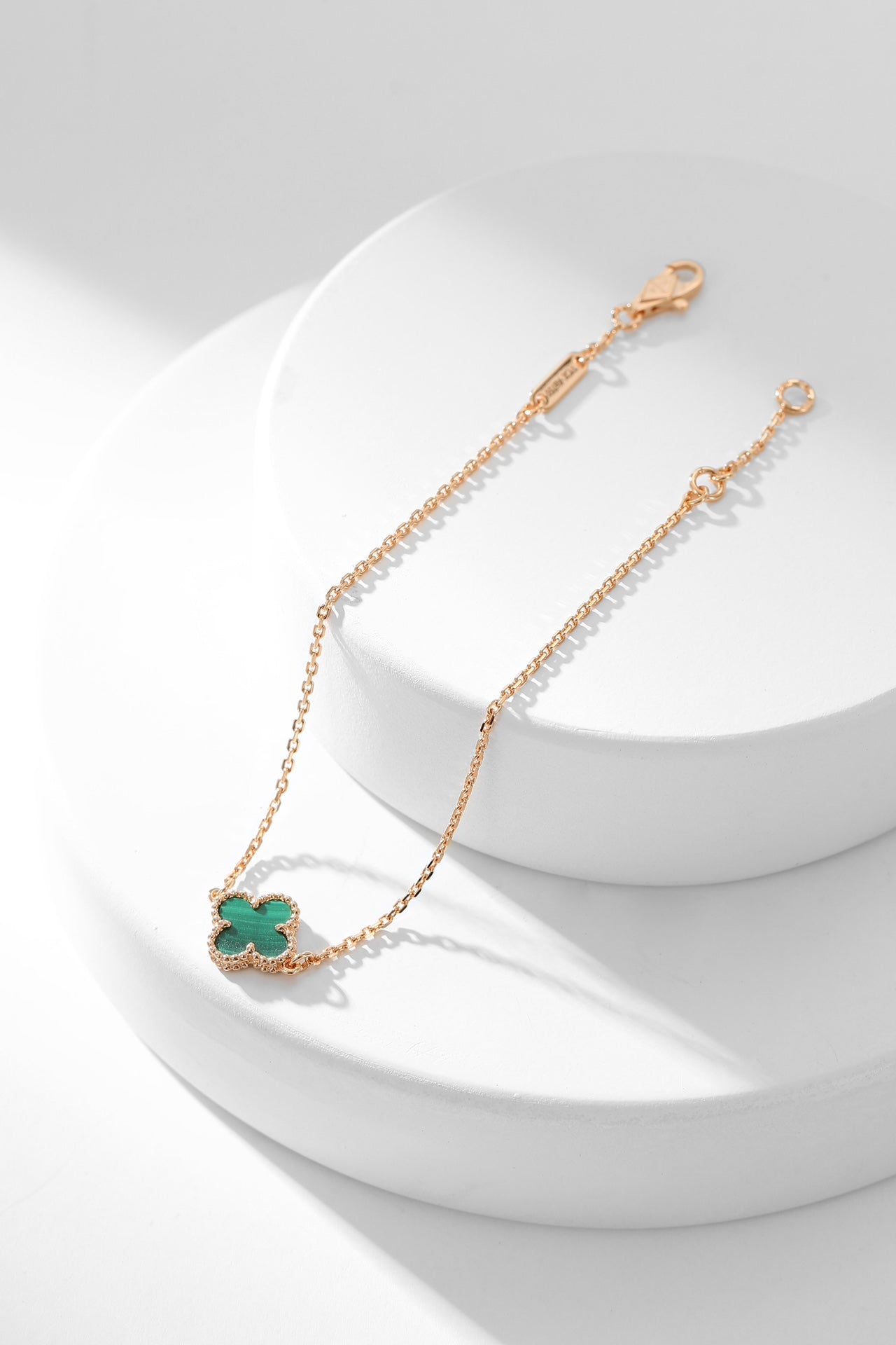 [Eterna Jewels]KLEEBRETT-ARMBAND MALACHIT 1 MOTIV