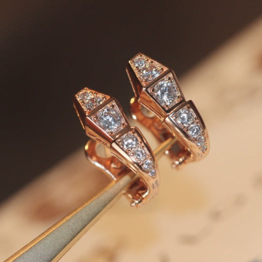 [Eterna Jewels]SCHLANGEN-OHRRINGE AUS ROSÉGOLD MIT DIAMANTEN