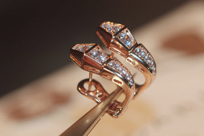 [Eterna Jewels]SCHLANGEN-OHRRINGE AUS ROSÉGOLD MIT DIAMANTEN