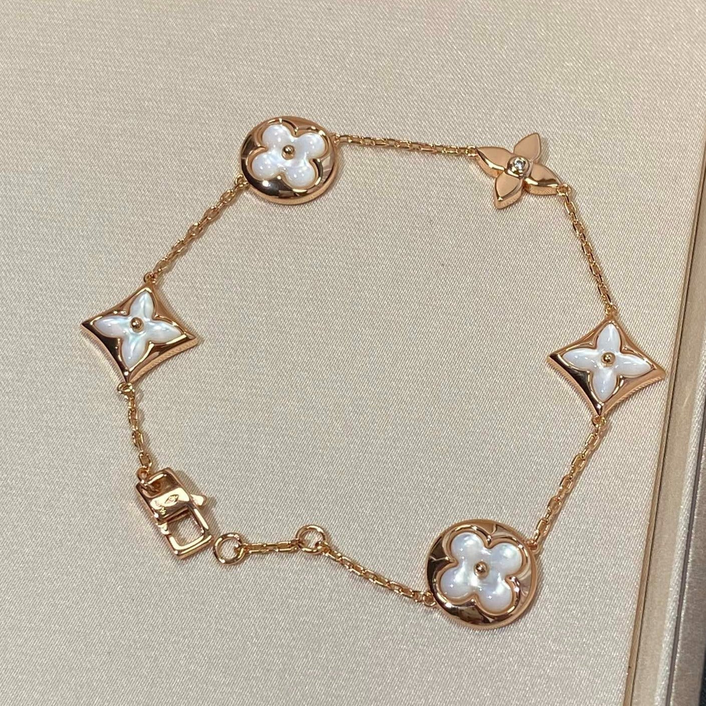 [Eterna Jewels]STERN UND SONNE 5 MOTIV PERLMUTT ROSÉGOLD-ARMBAND