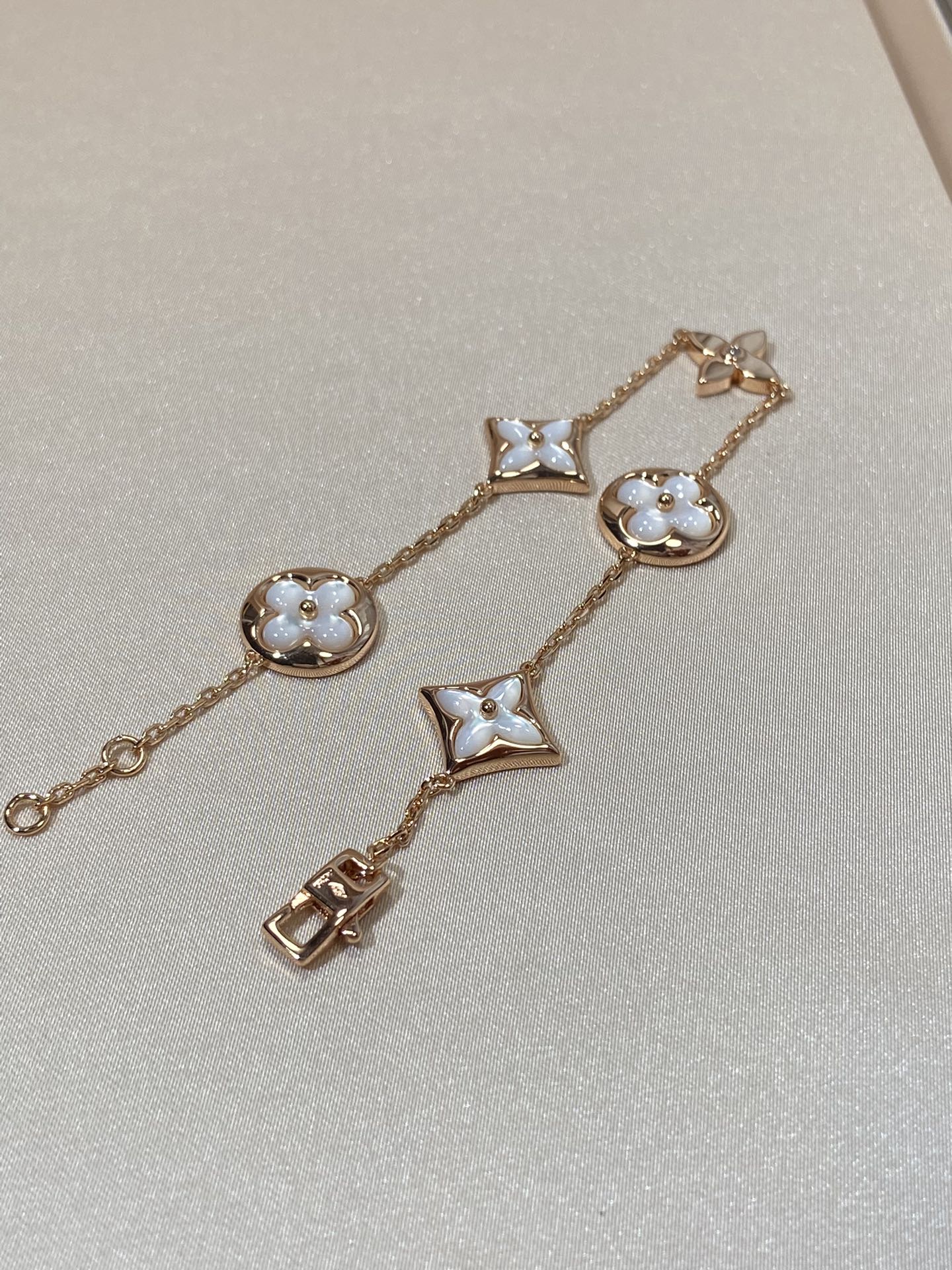 [Eterna Jewels]STERN UND SONNE 5 MOTIV PERLMUTT ROSÉGOLD-ARMBAND
