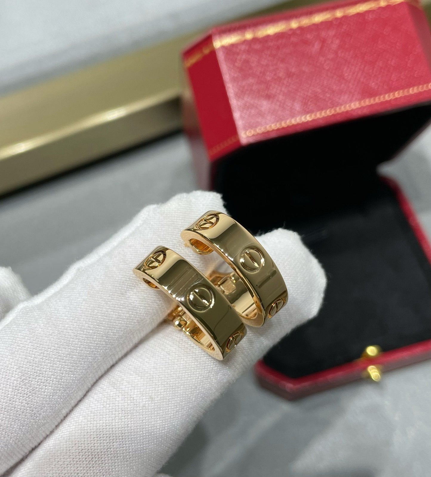[Eterna Jewels]LIEBE 5,5 MM OHRRINGE