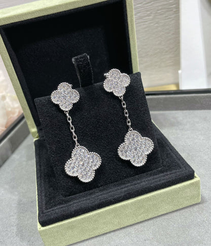 [Eterna Jewels]KLEE 2 MOTIVE DIAMANT BESETZTE SILBER OHRRINGE