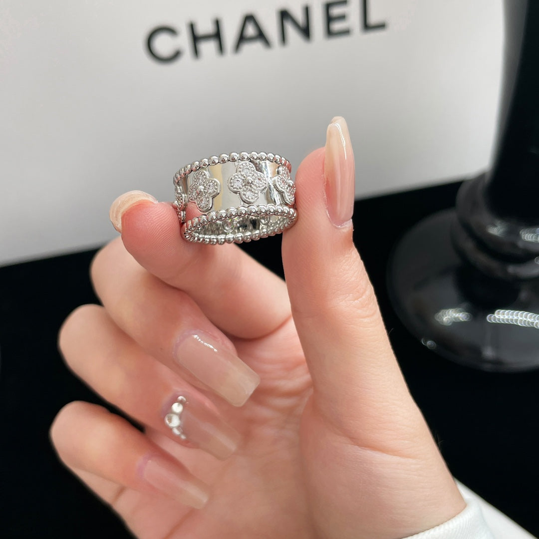 [Eterna Jewels]PERLEE DIAMOND GROSSER RING