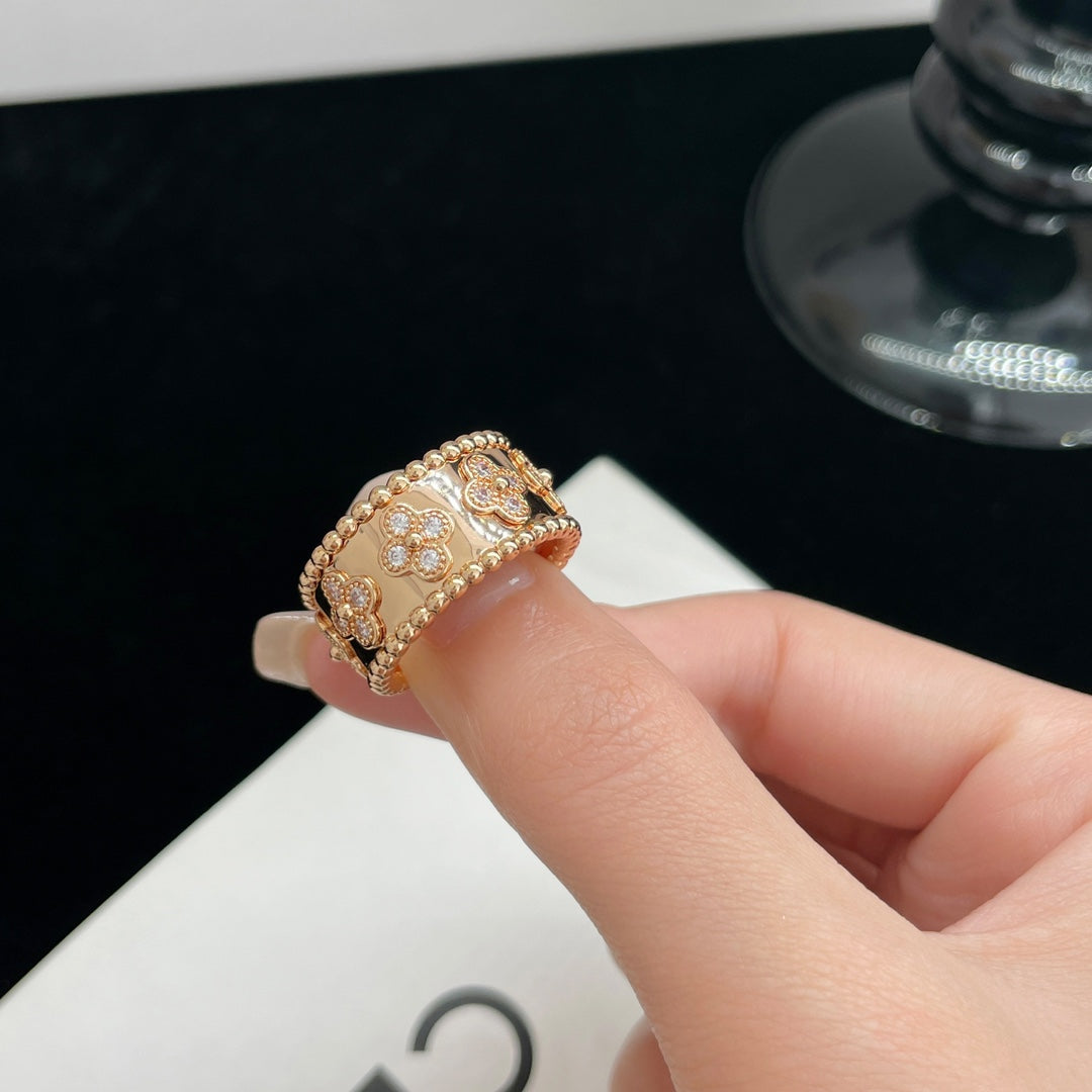 [Eterna Jewels]PERLEE DIAMOND GROSSER RING