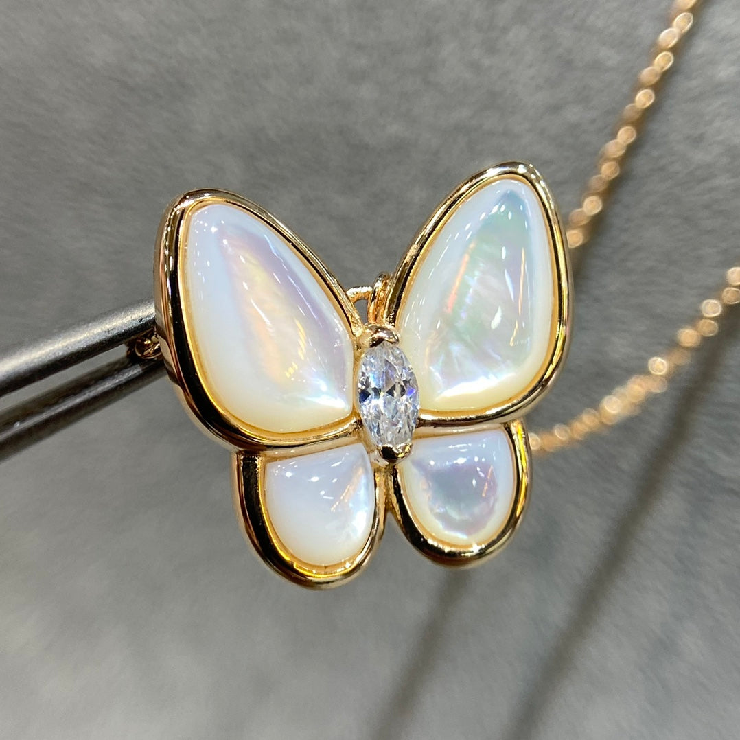 [Eterna Jewels]SCHMETTERLING MOP DIAMANT HALSKETTE