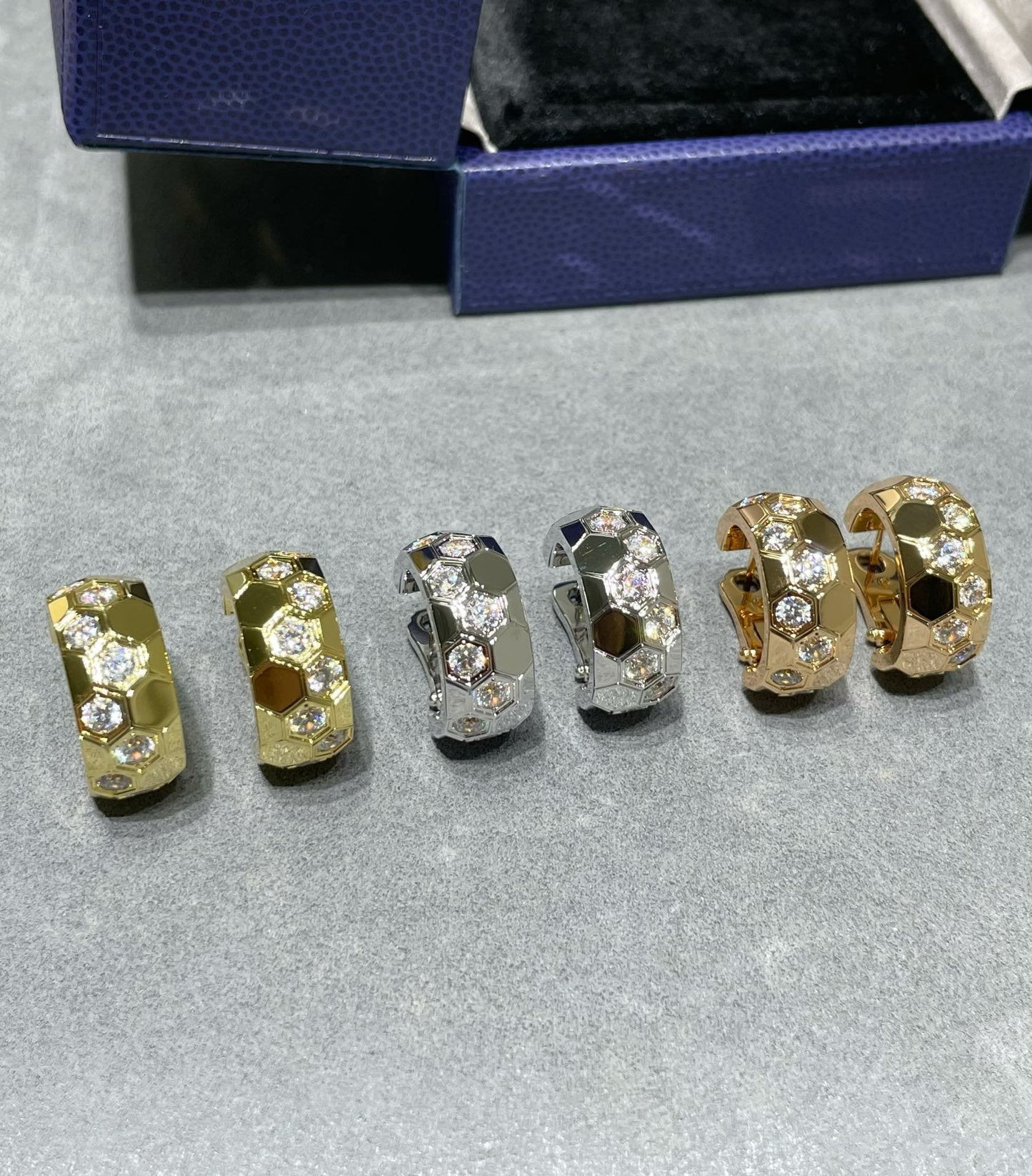 [Eterna Jewels]BEE LOVE DIAMOND CREOLEN